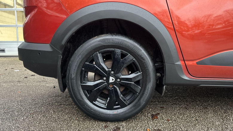 Dacia Jogger 1.0 TCe Extreme SE 5dr Petrol Estate